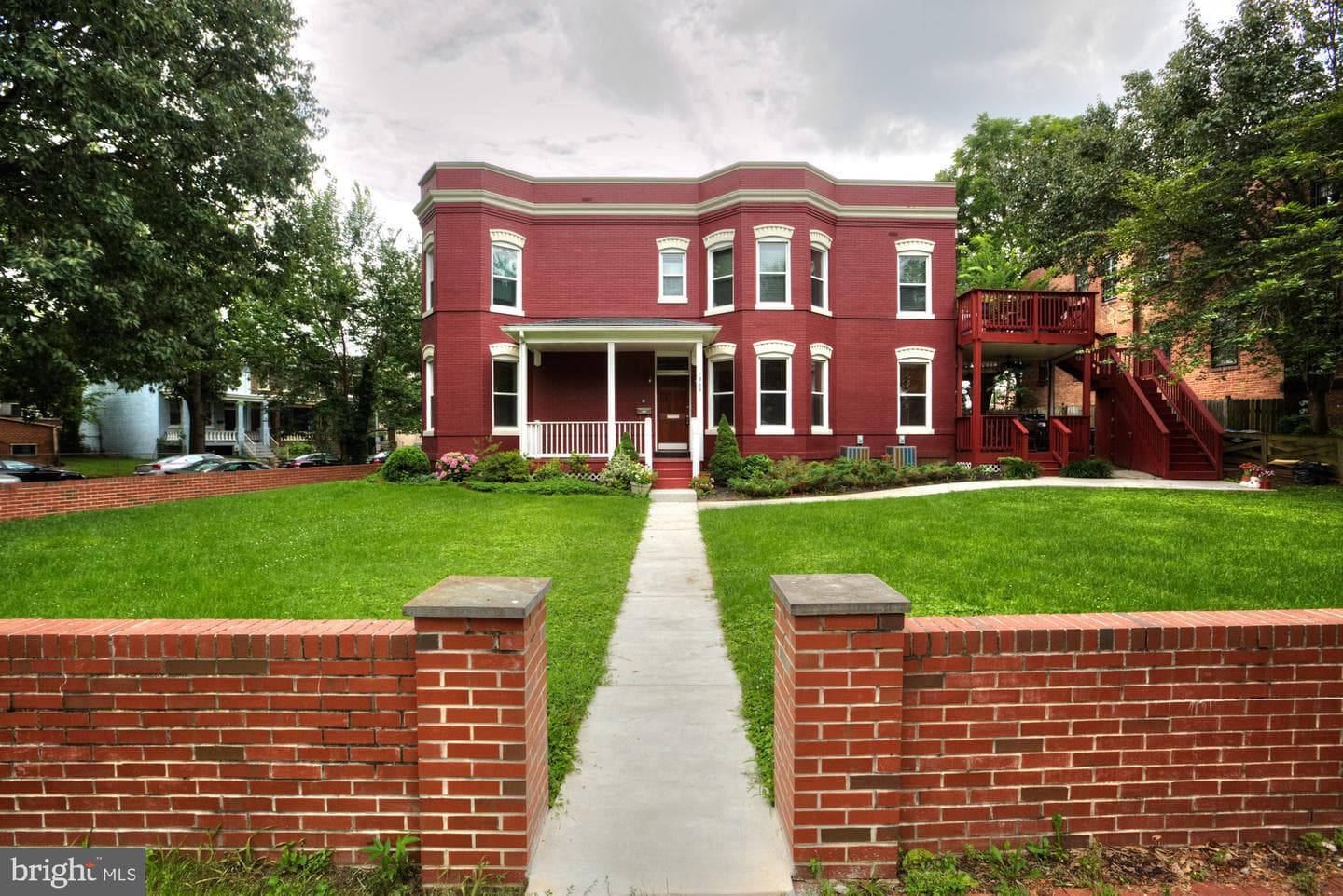 229 14th Street SE #2 photo 4