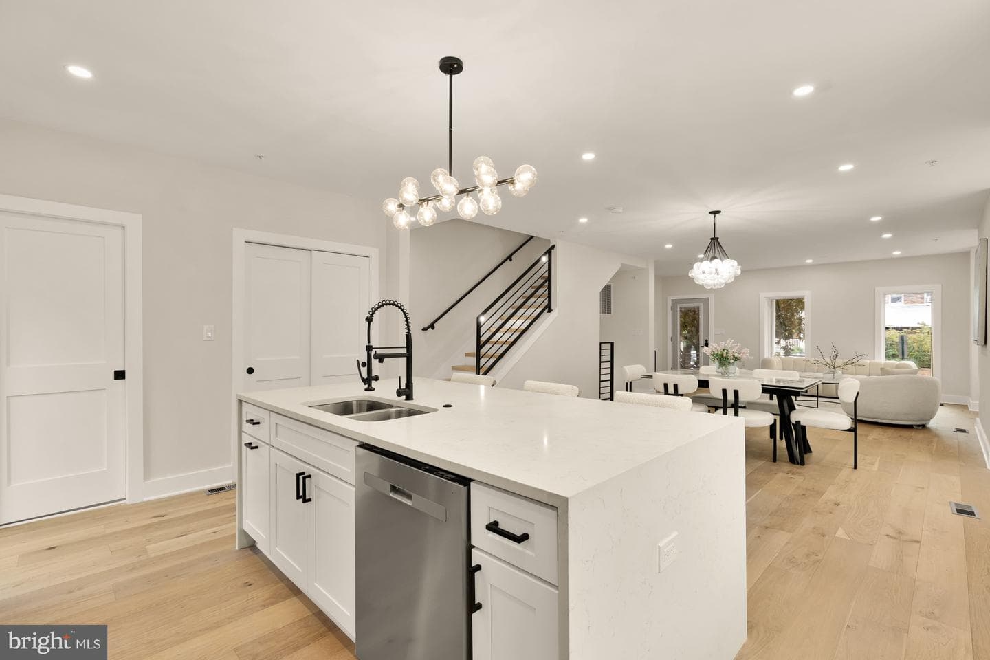 1631 G Street SE photo 15