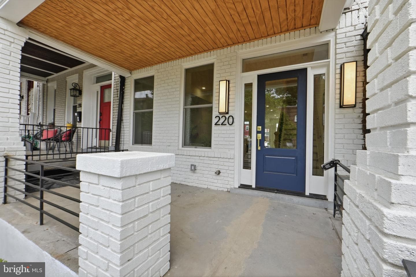 220 V Street NE photo 37