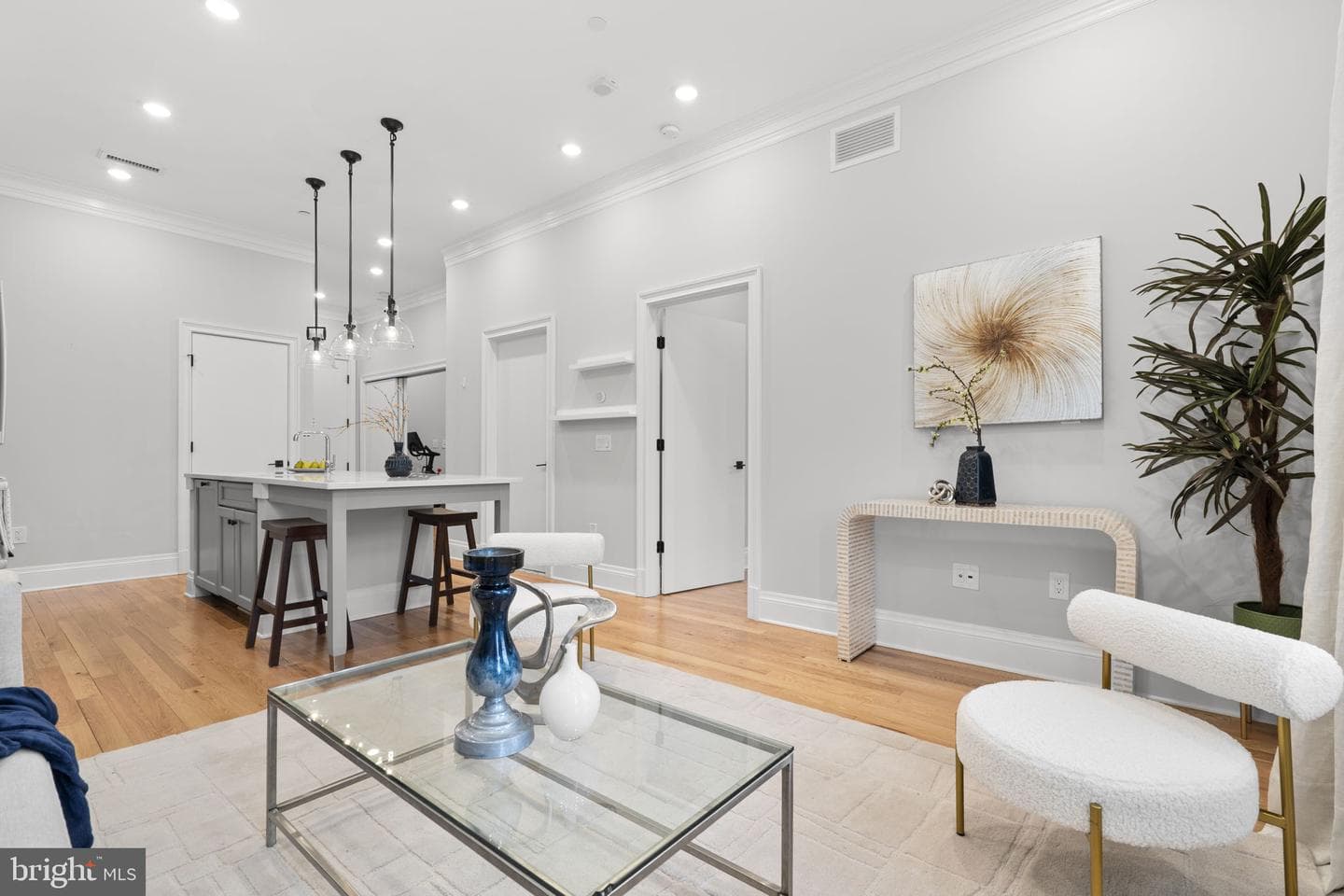 300 8th Street NE #102 photo 9