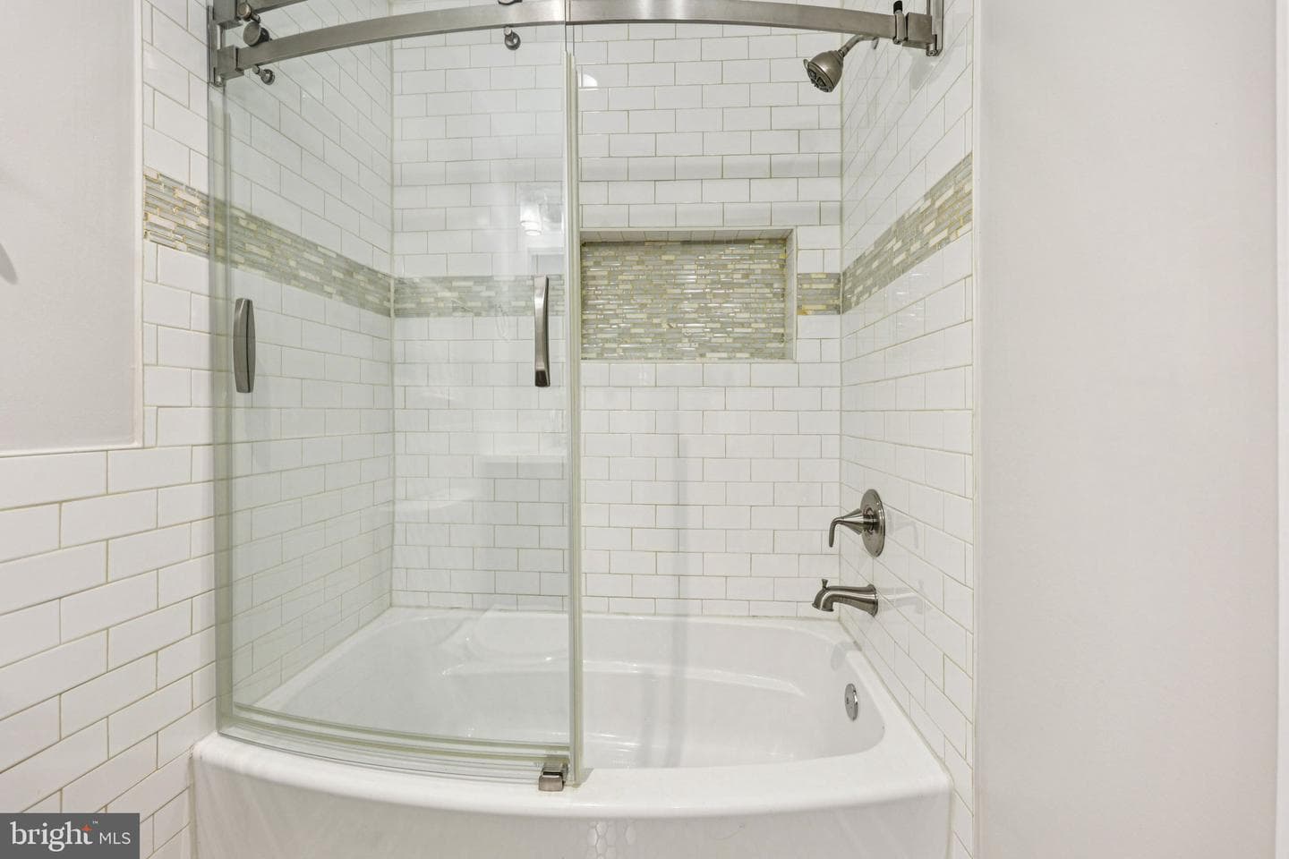 5209 5th Street NW photo 18