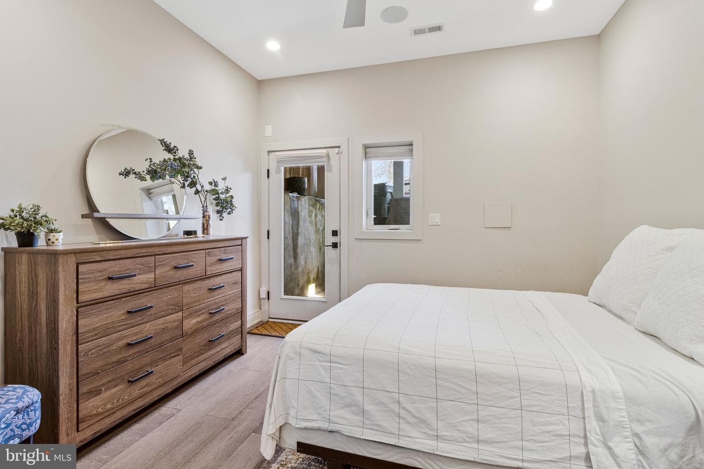 3217 Warder Street NW #1 photo 17