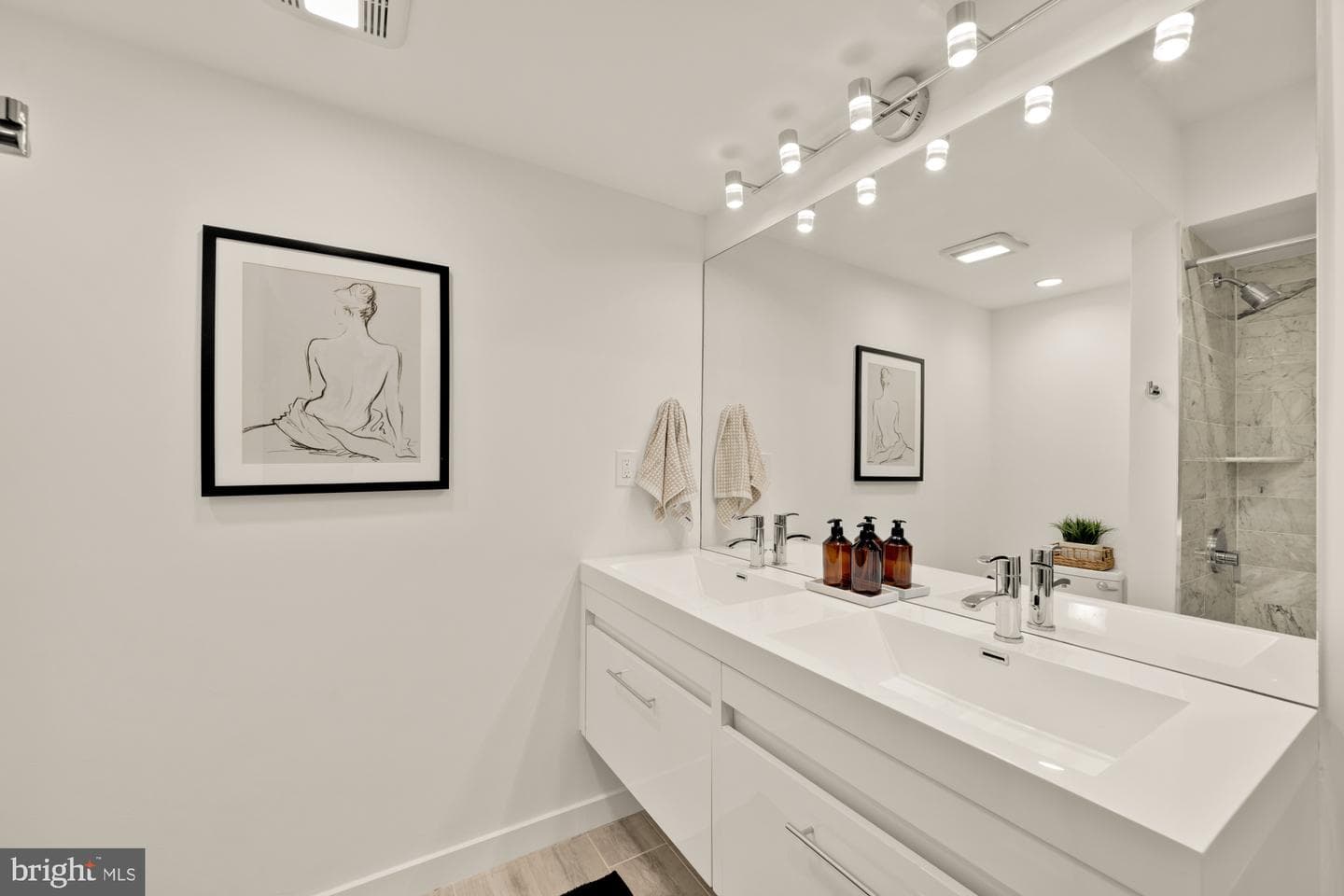 2315 Ontario Road NW #1 photo 38
