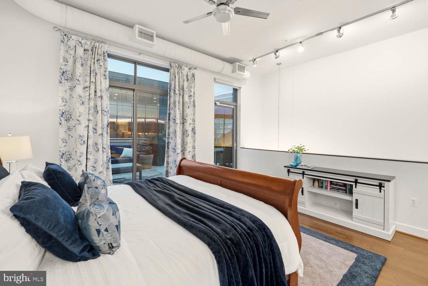 525 Water Street SW #403 photo 21