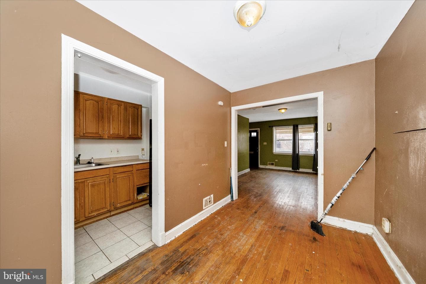 1316 Dexter Terrace SE photo 11