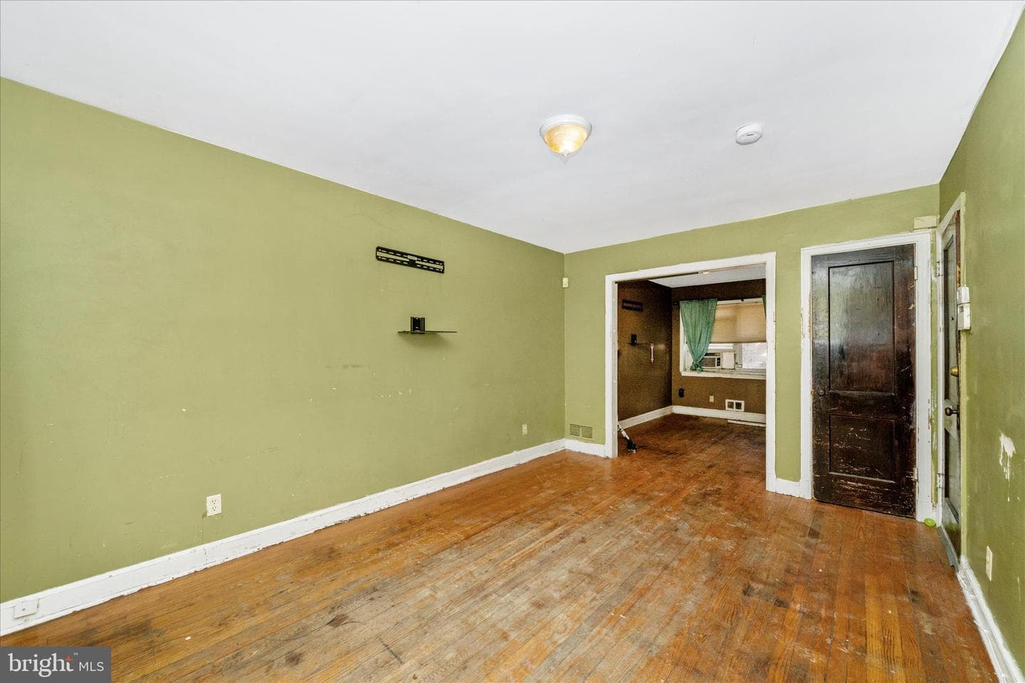 1316 Dexter Terrace SE photo 3