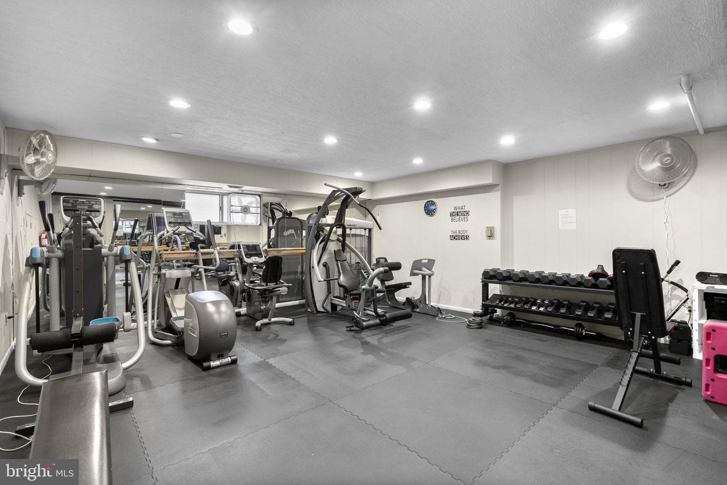3900 Tunlaw Road NW #101 photo 27