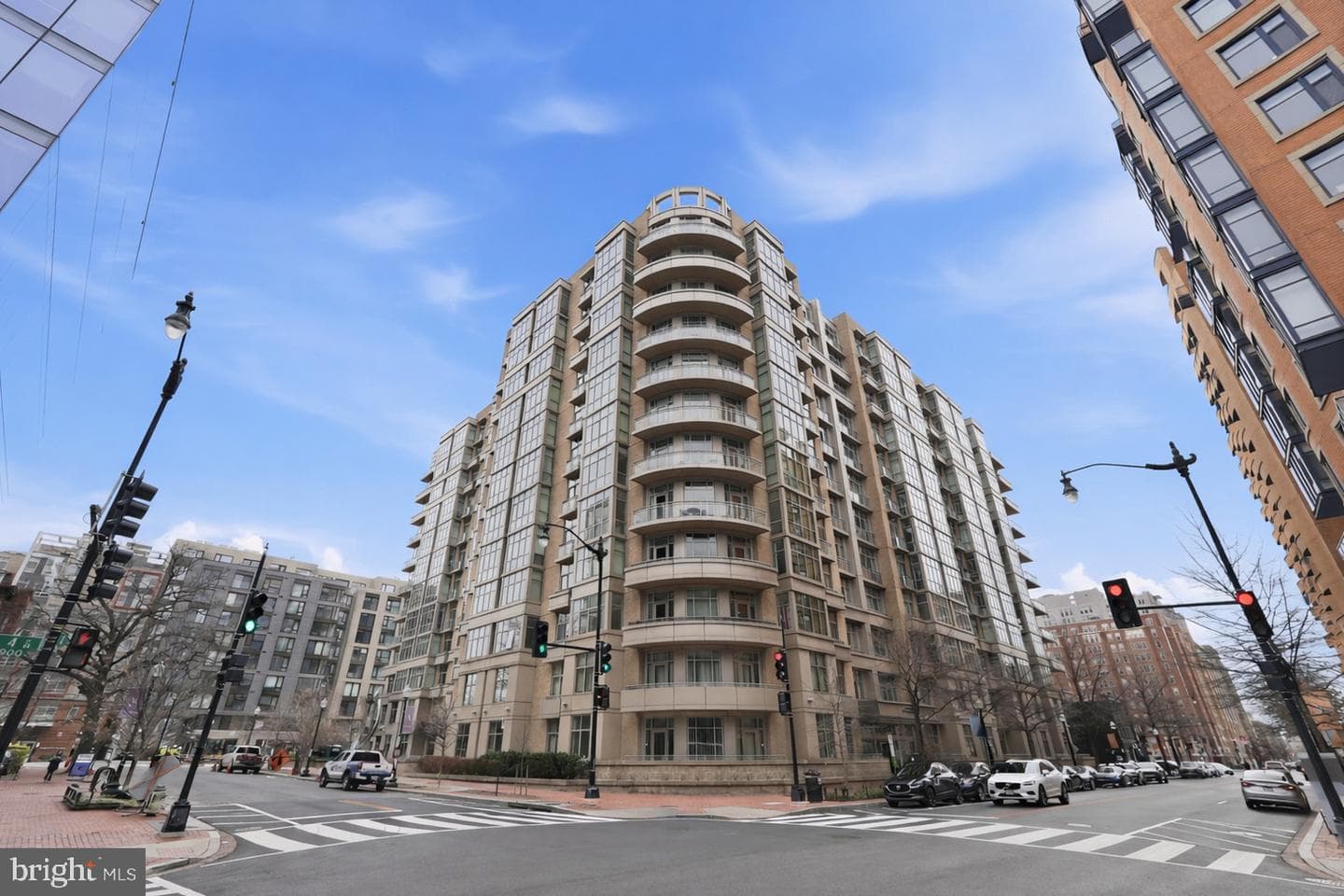 811 4th Street NW #404 photo 1