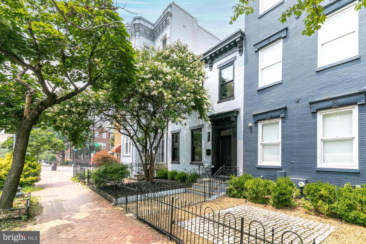1015 O Street NW photo 2