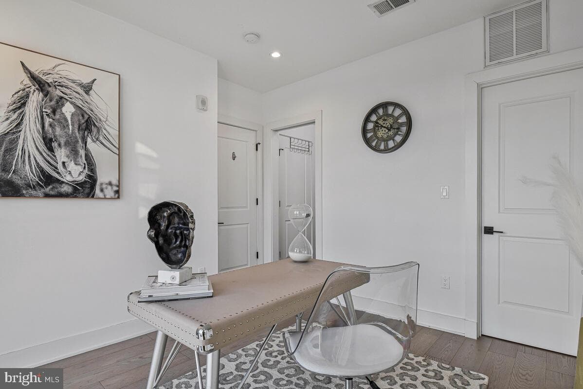1402 H Street NE #505 photo 20