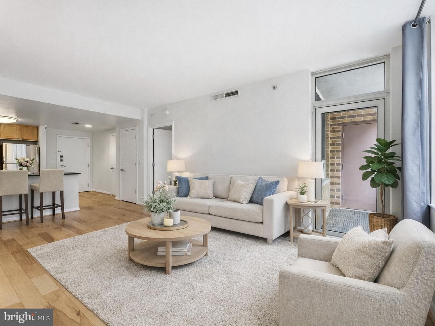 355 I Street SW #116 photo 6