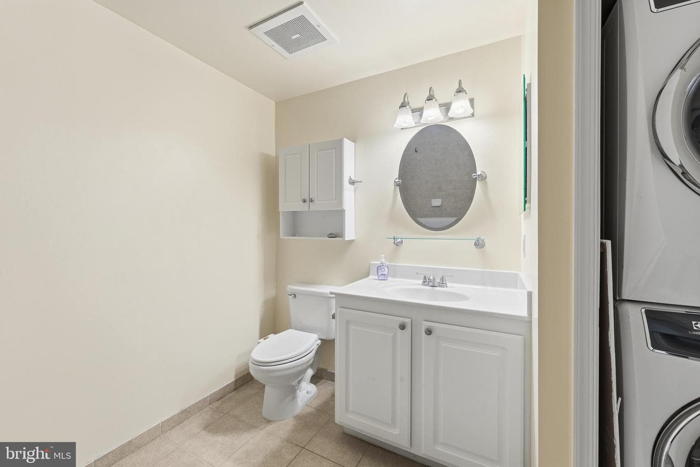 355 I Street SW #116 photo 9