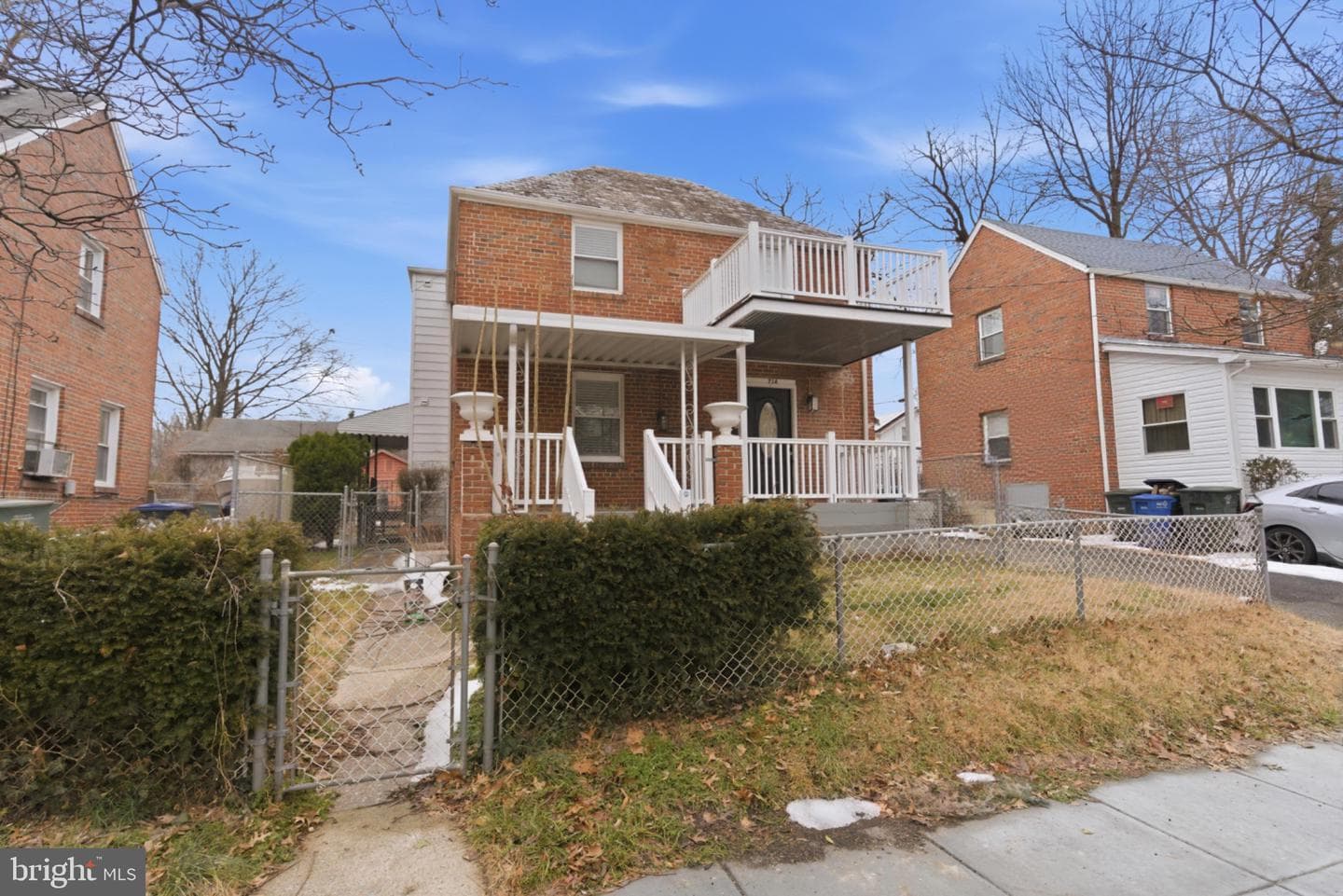 716 Croissant Place SE photo 1