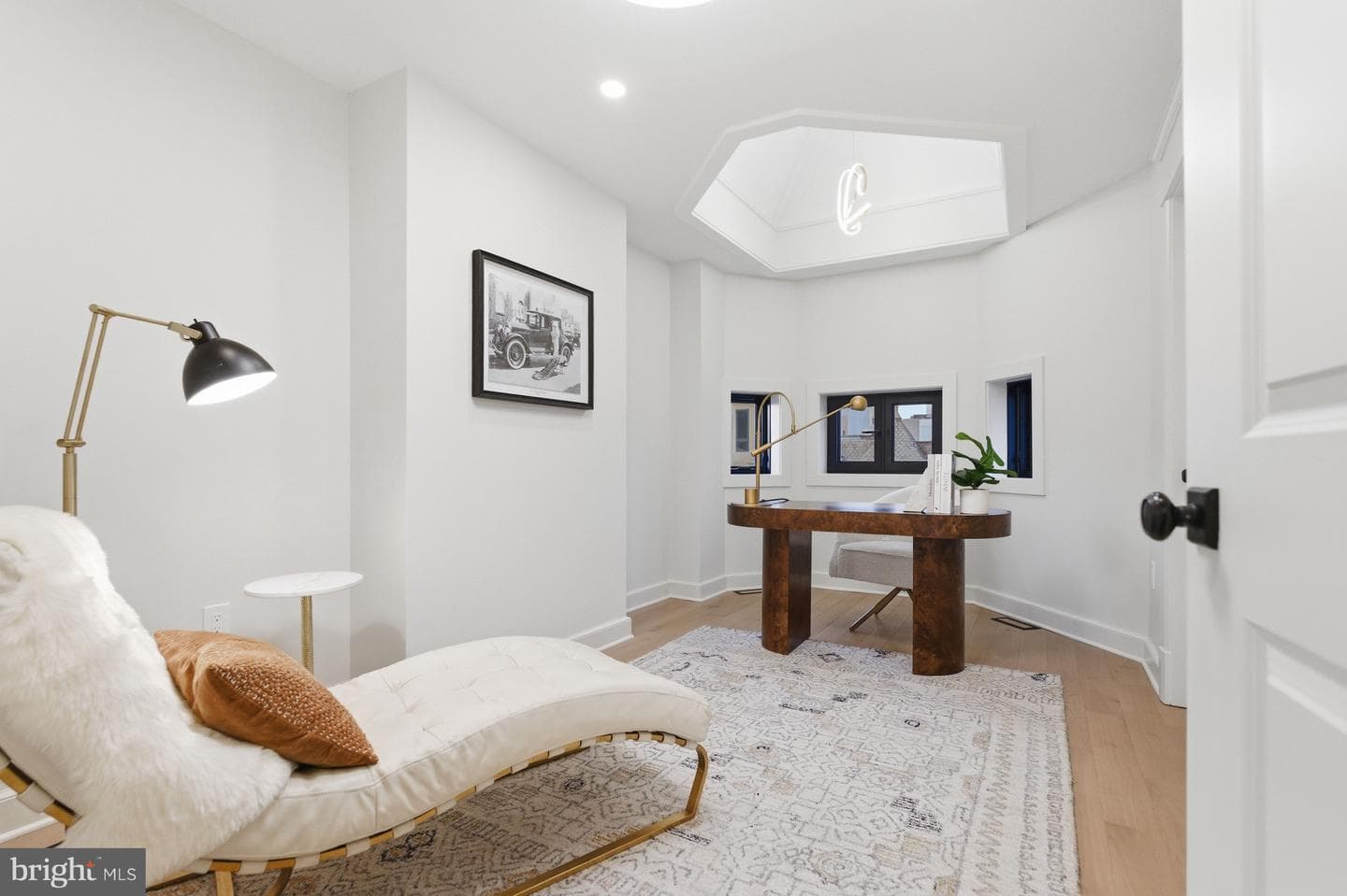 1816 Belmont Road NW photo 49