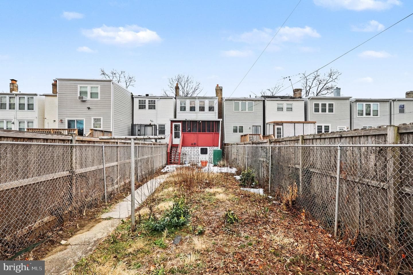 637 Hamilton Street NW photo 34