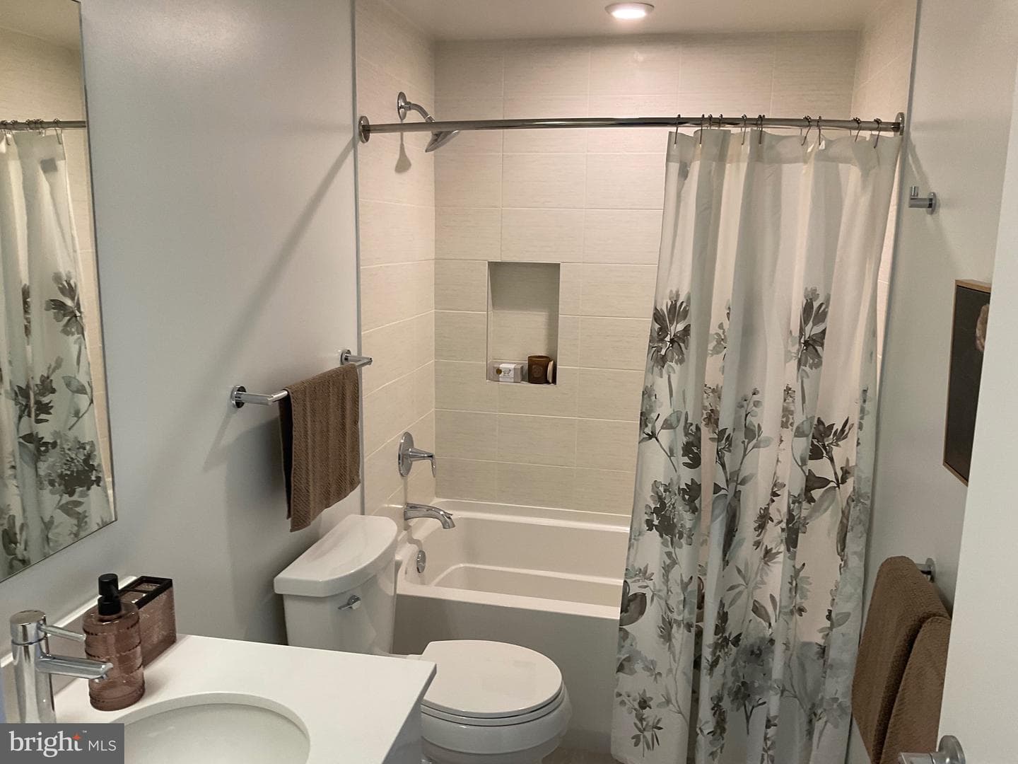 1794 Lanier Place NW #308 photo 33