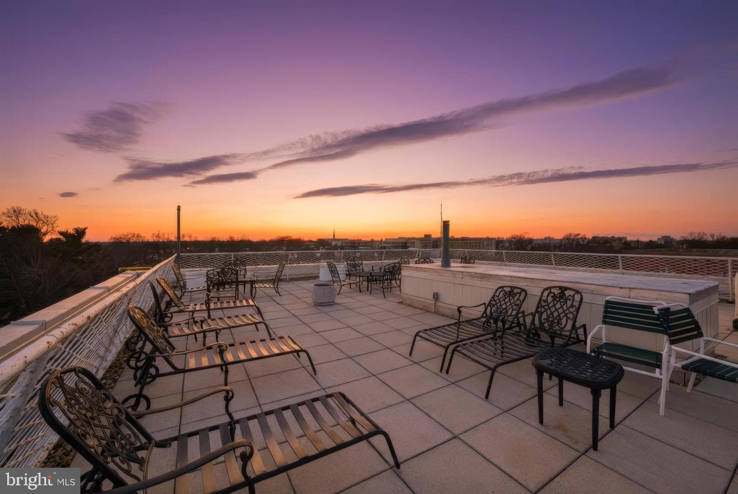 4301 Massachusetts Avenue NW #8002 photo 34