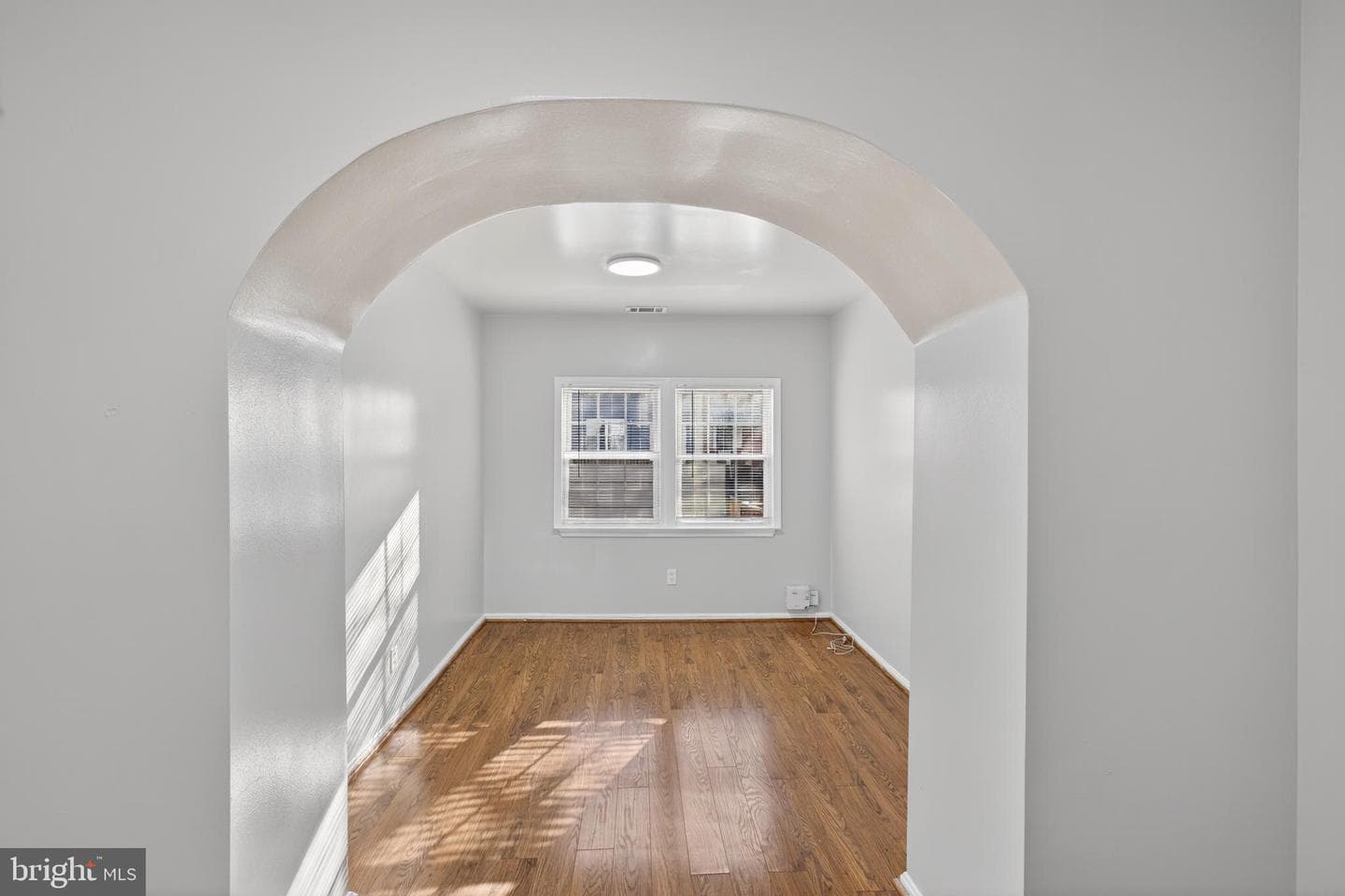 1305 Orren Street NE photo 10