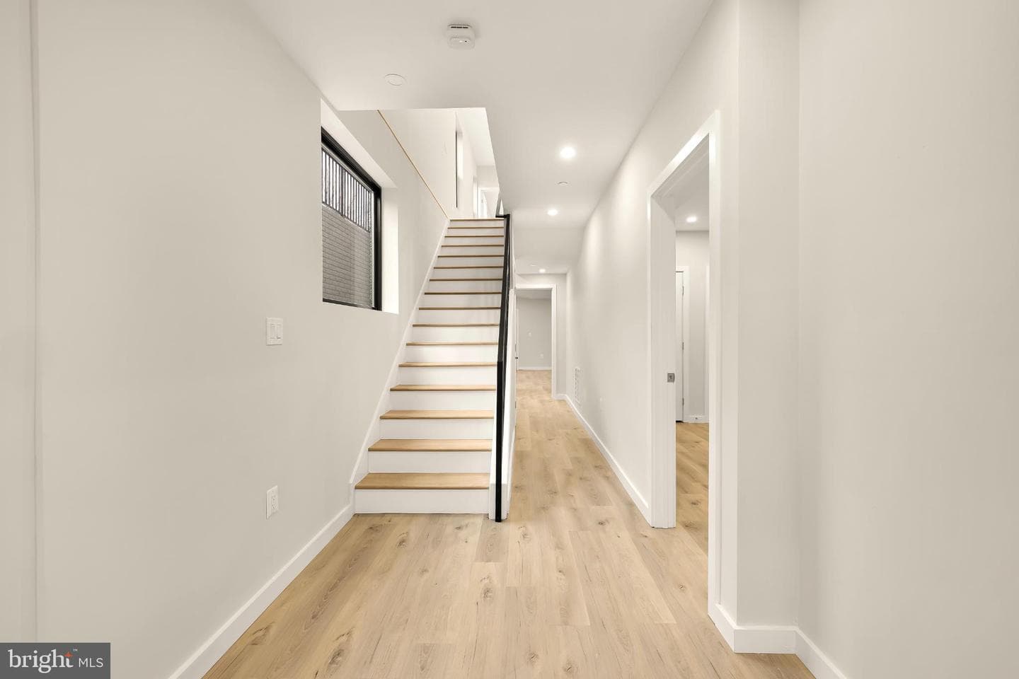 1516 Levis Street NE #1 photo 25