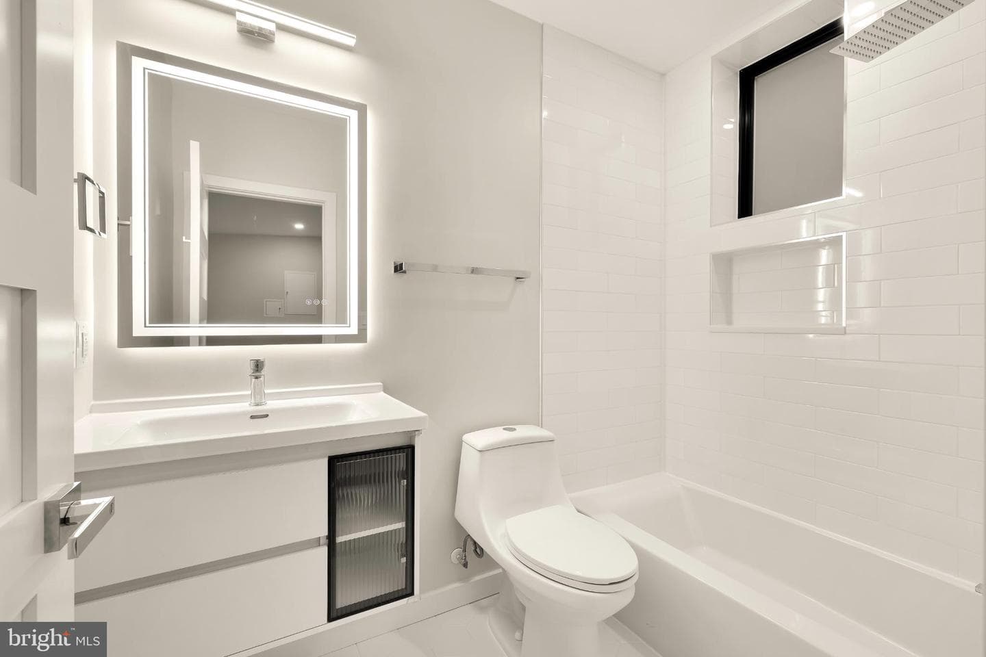 1516 Levis Street NE #1 photo 27