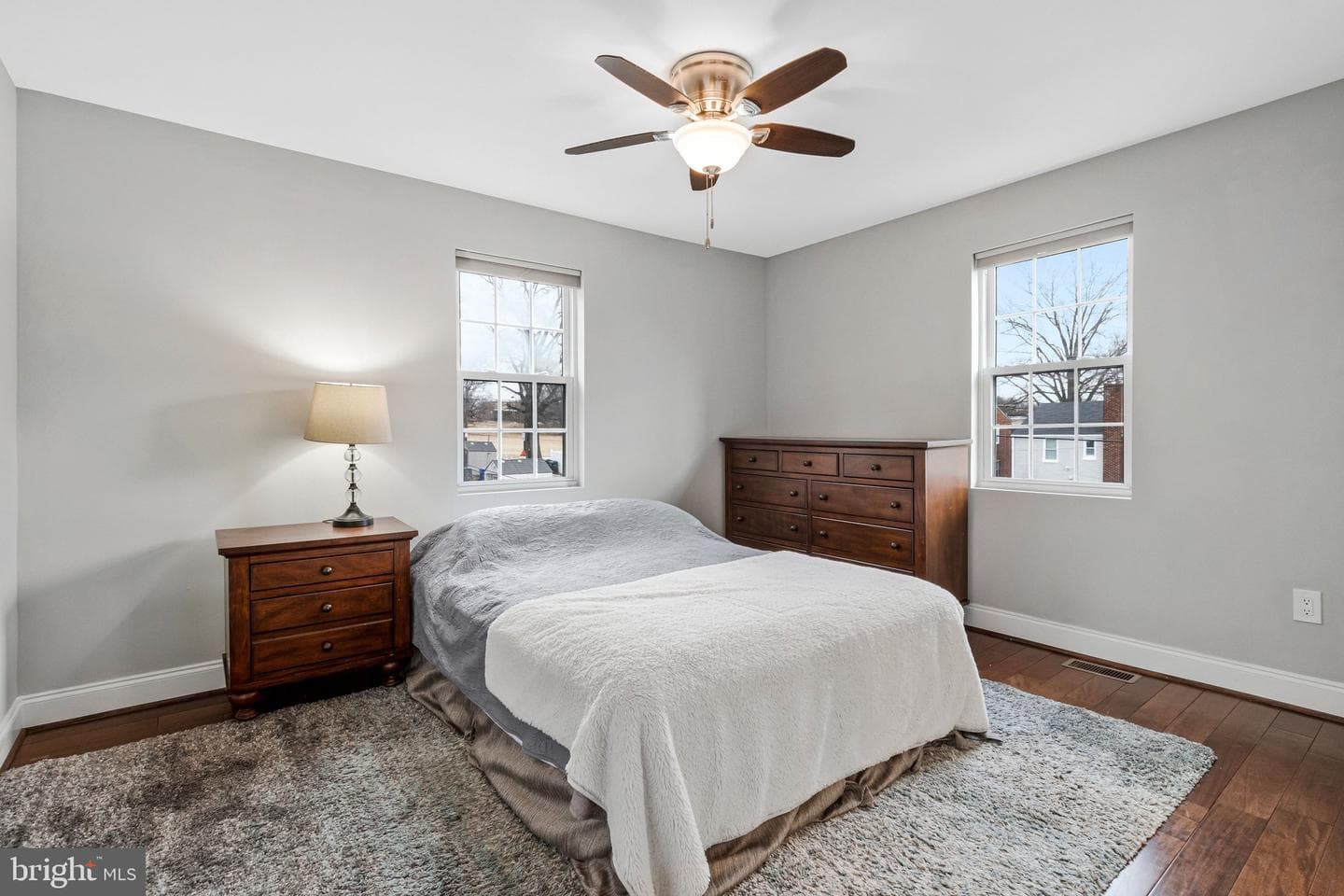 5043 11th Street NE photo 13