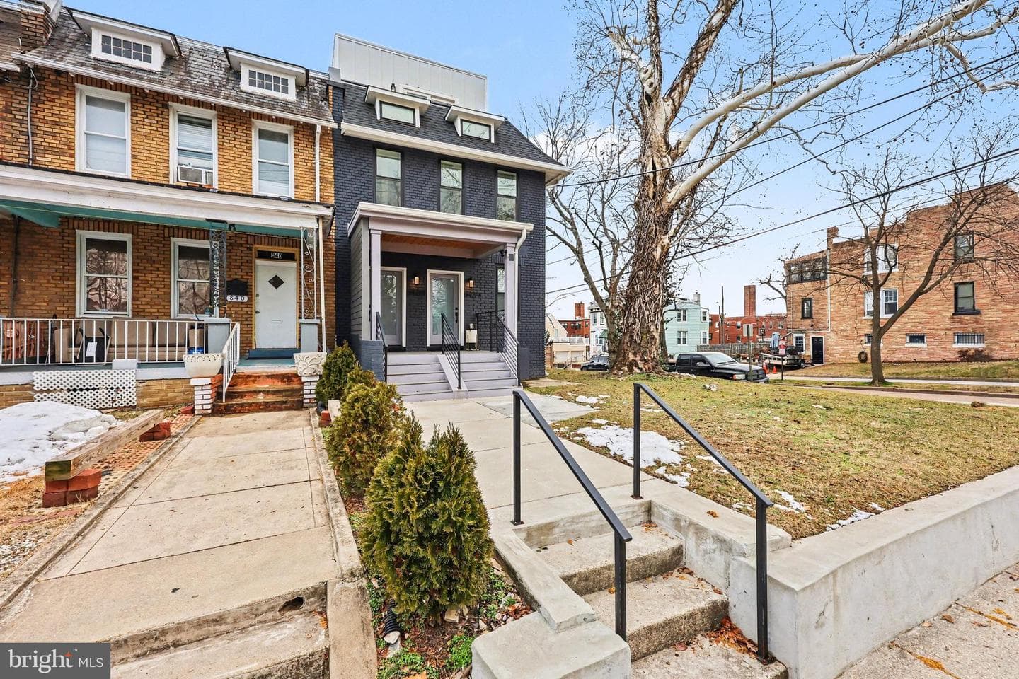 842 Madison Street NW #2 photo 1
