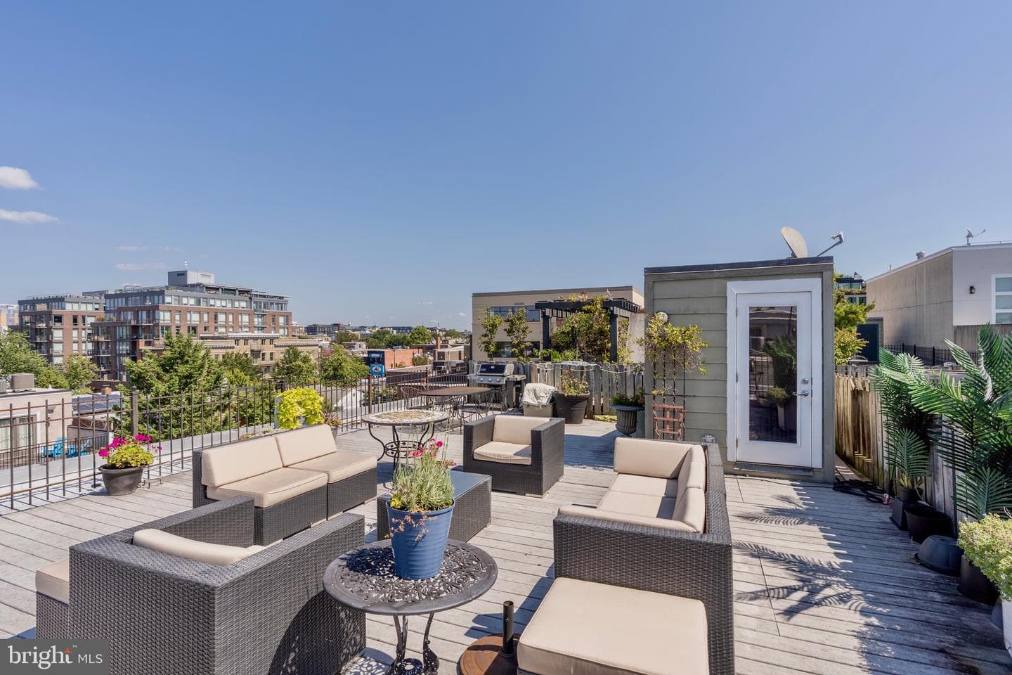 1741 Johnson Avenue NW #301 photo 27