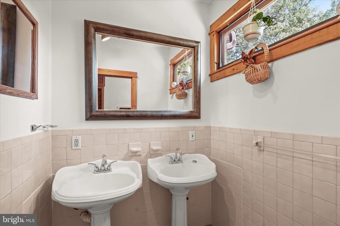 3137 18th Street NE photo 32