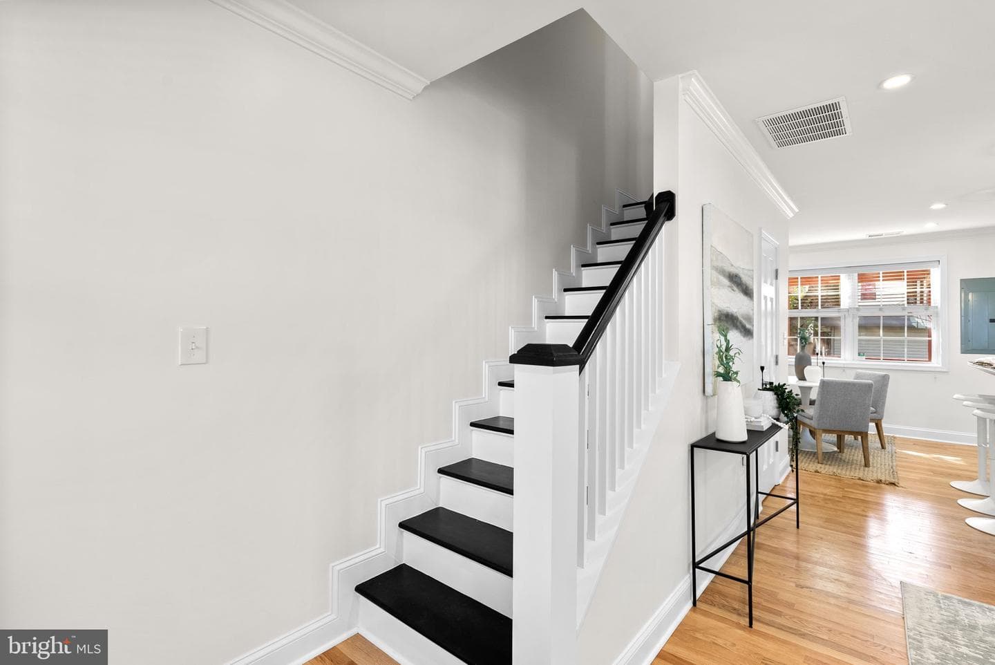 1201 Queen Street NE photo 14