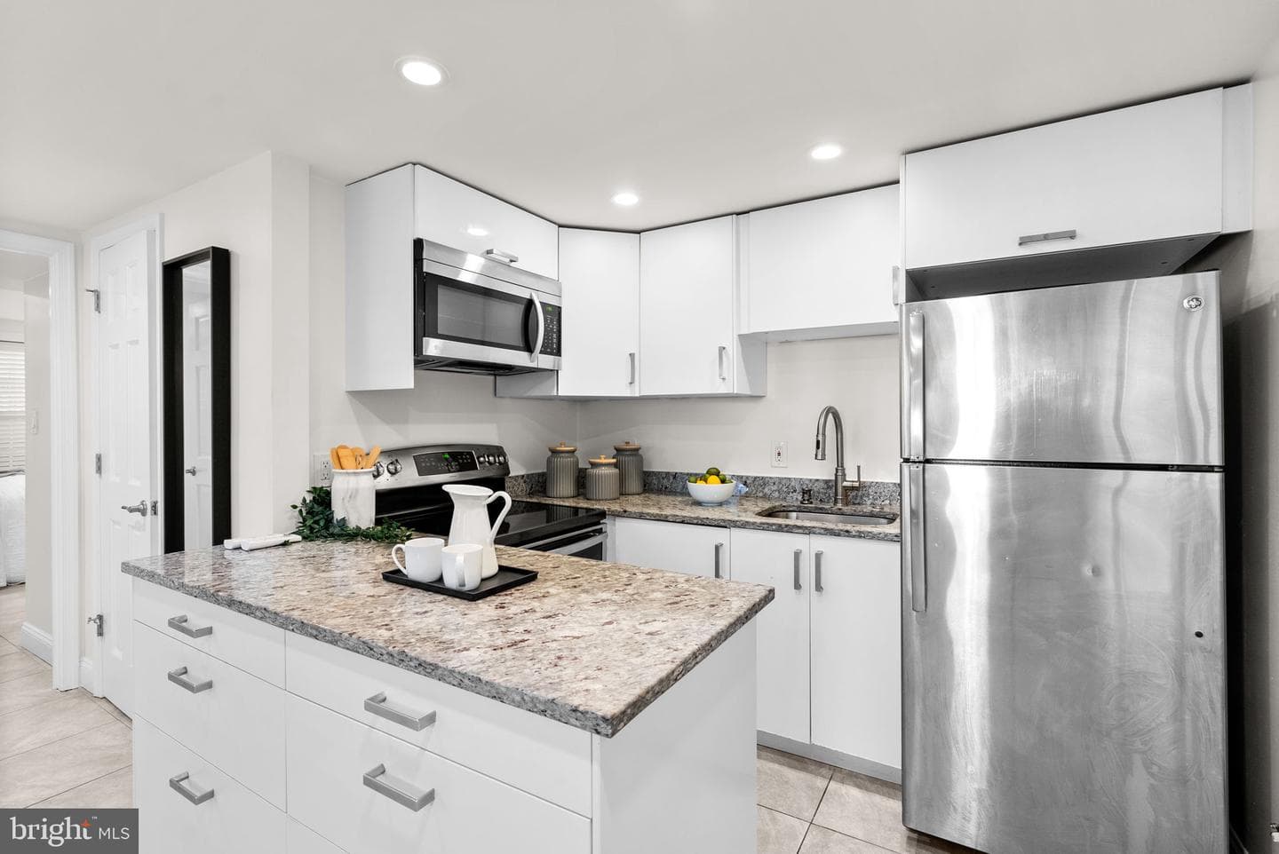 1201 Queen Street NE photo 34