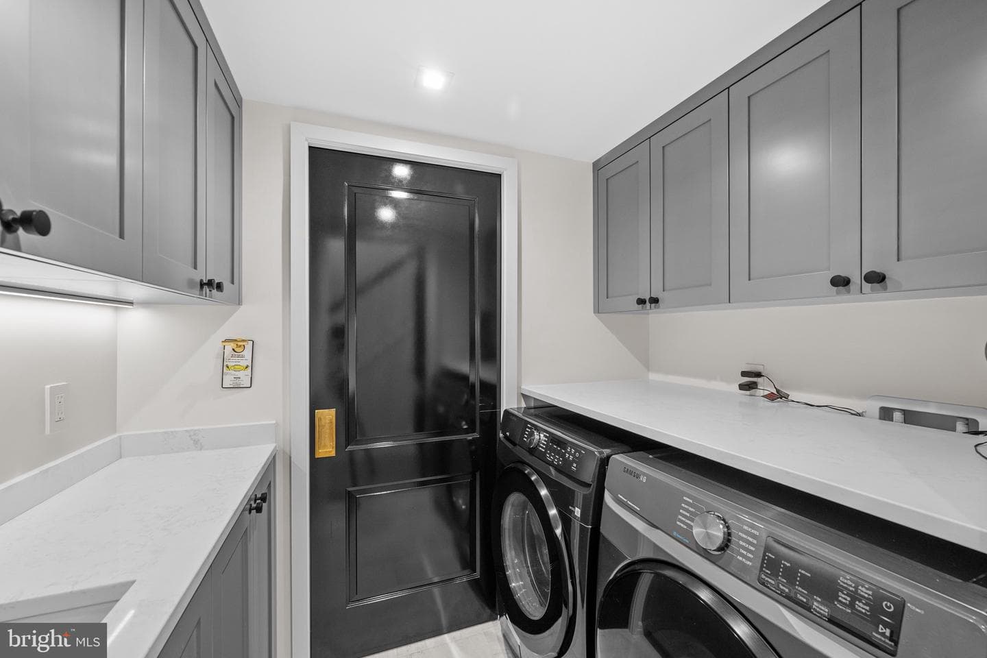 1524 Swann Street NW photo 25