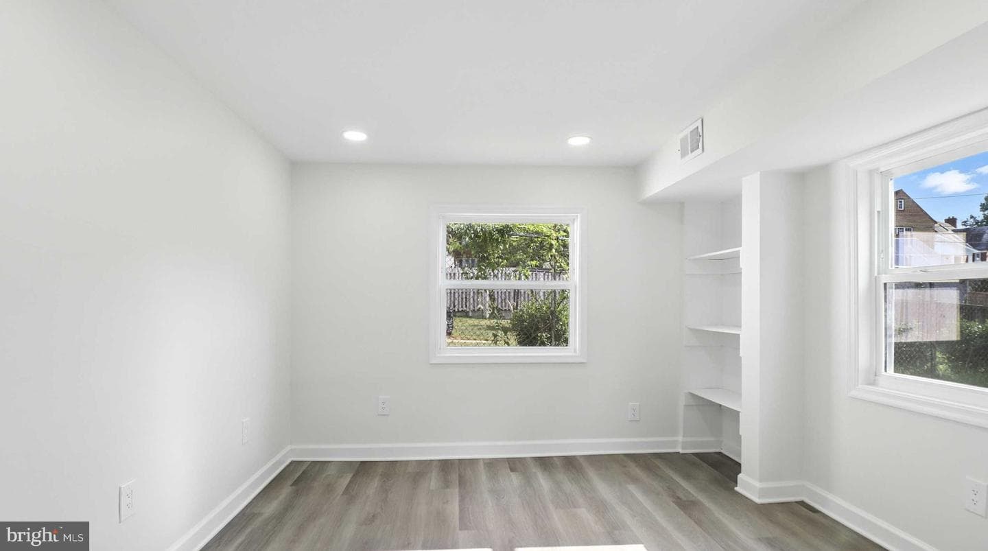 7746 16th Street NW photo 42