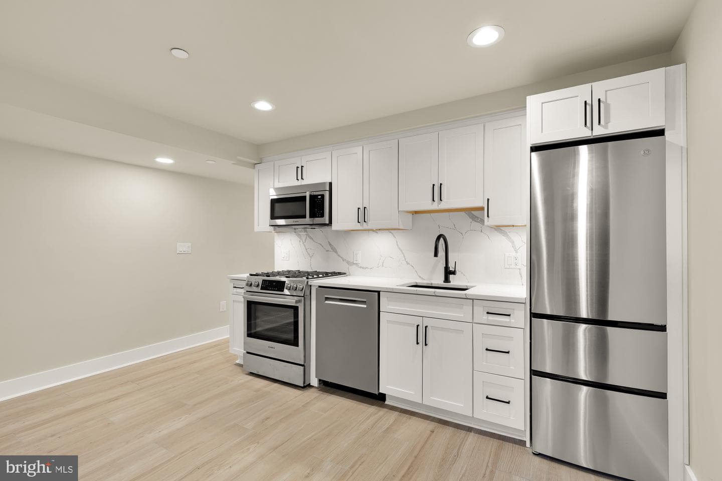 422 Warner Street NW photo 29