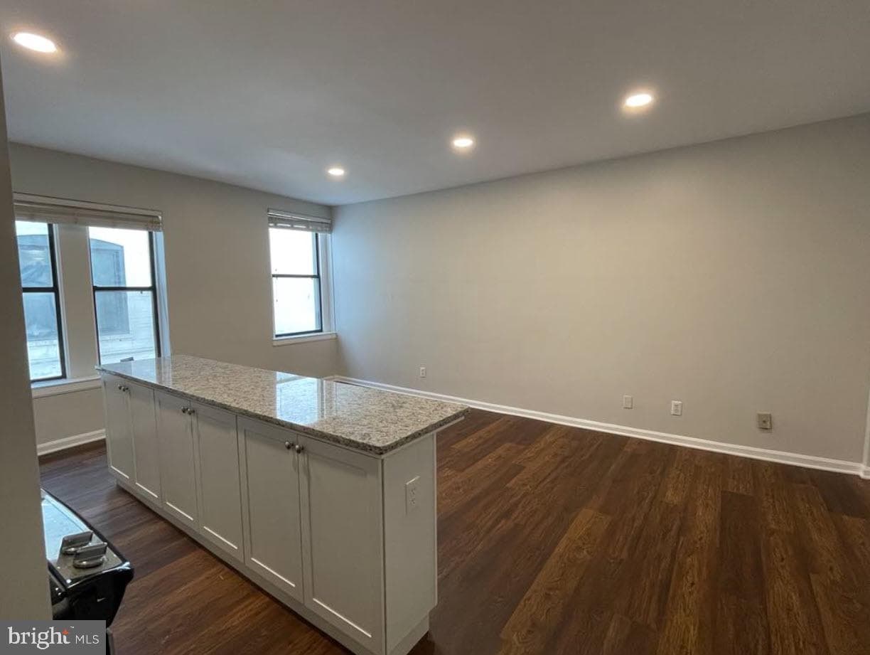 1669 Columbia Road NW #215 photo 20