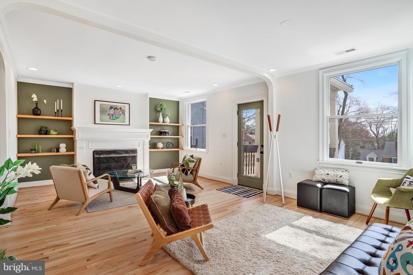 5045 Cathedral Avenue NW photo 21