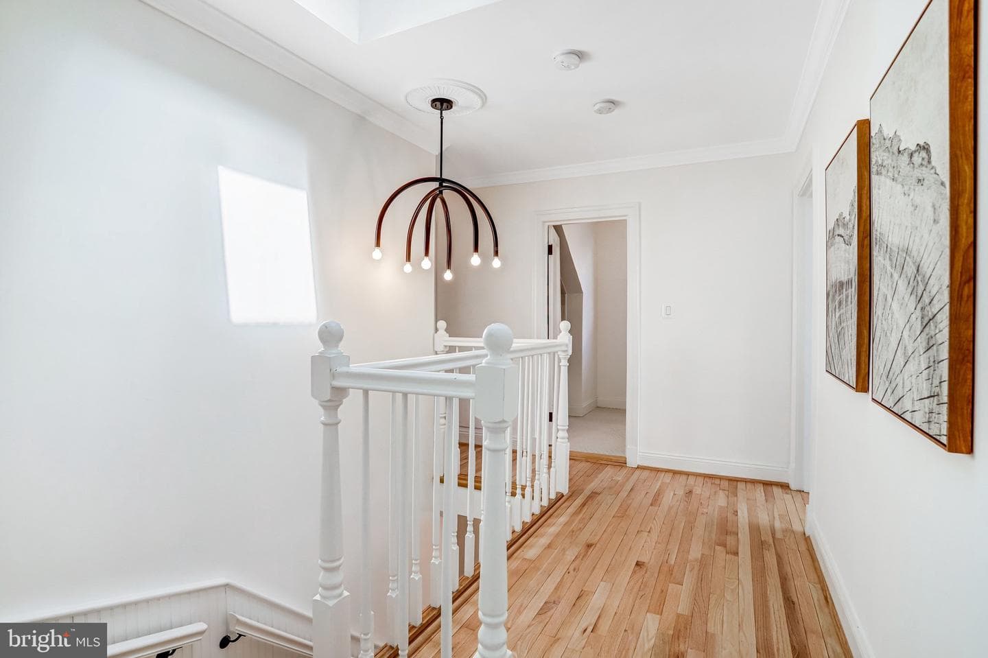 5045 Cathedral Avenue NW photo 29