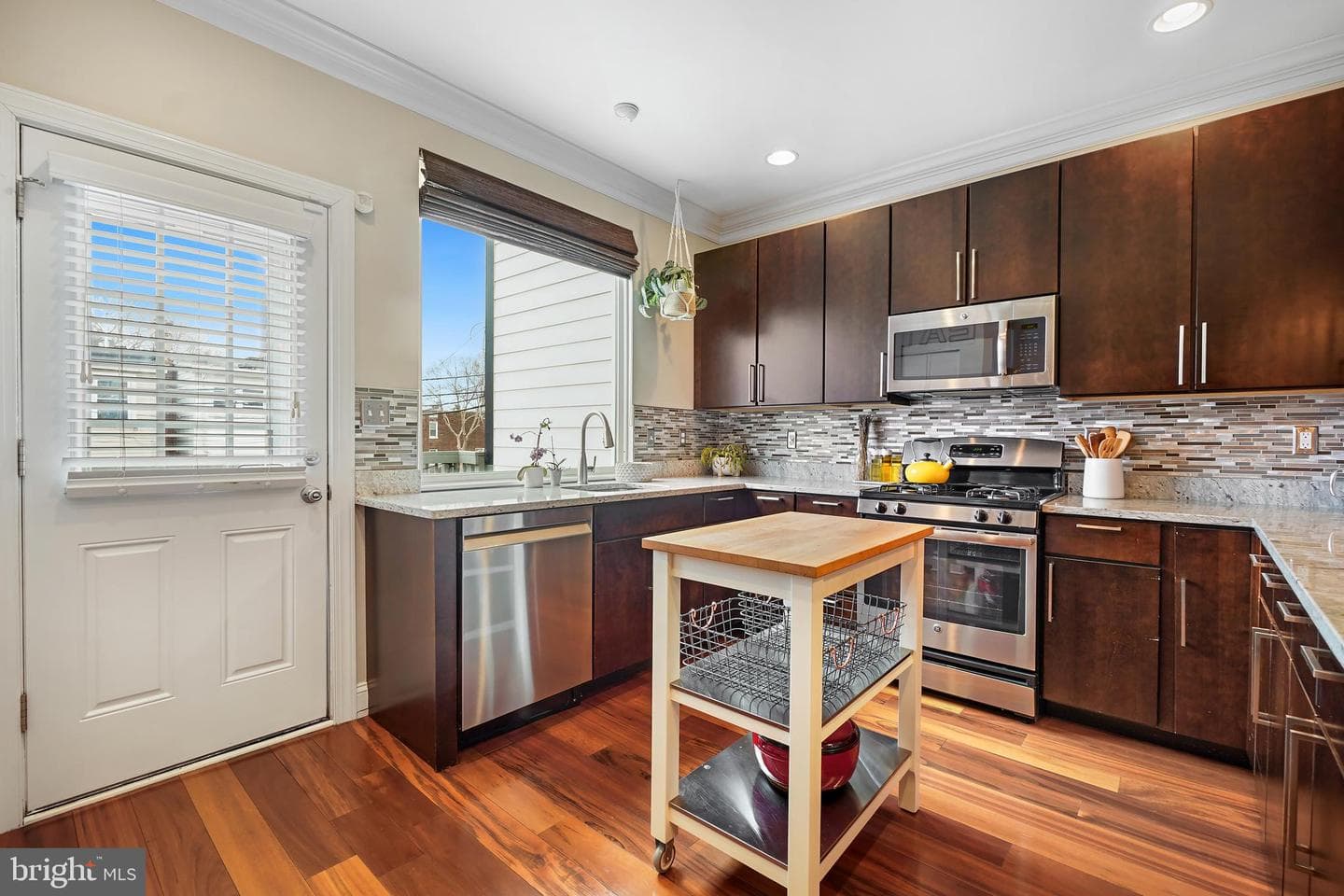 1917 H Street NE photo 15