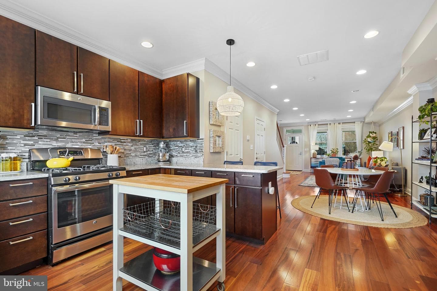 1917 H Street NE photo 18