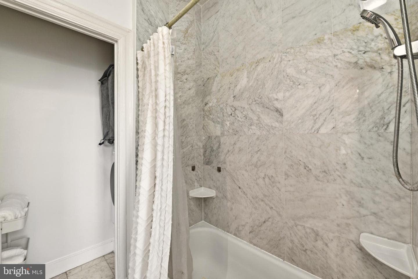 1401 Columbia Road NW #414 photo 33