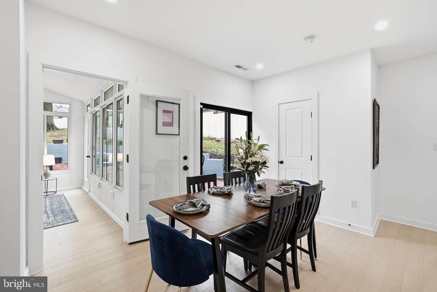 2211 Franklin Street NE photo 14