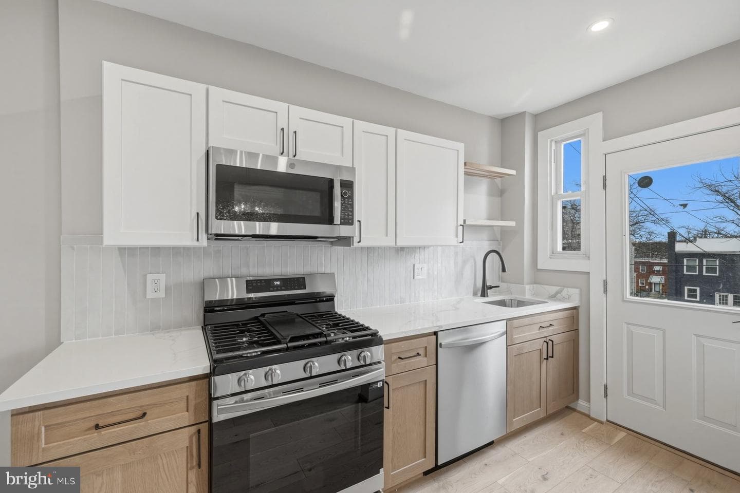 1650 Fort Davis Street SE photo 10