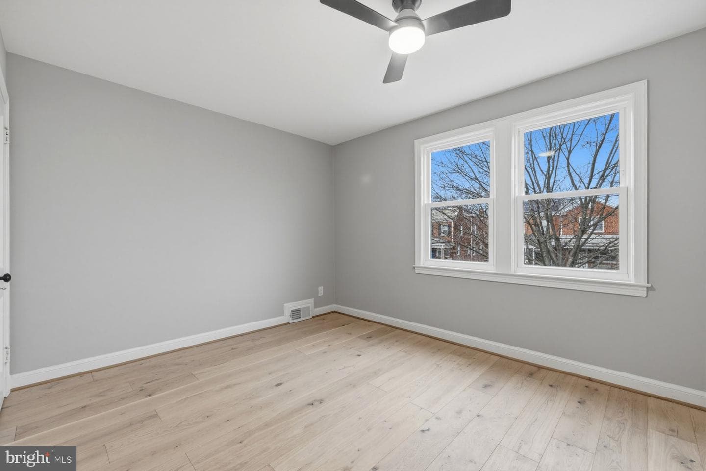 1650 Fort Davis Street SE photo 9