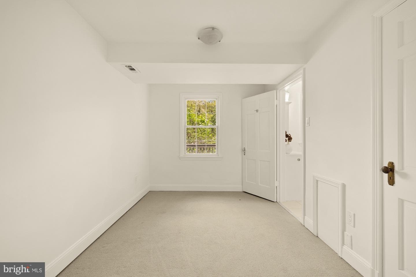 2025 Trumbull Terrace NW photo 37