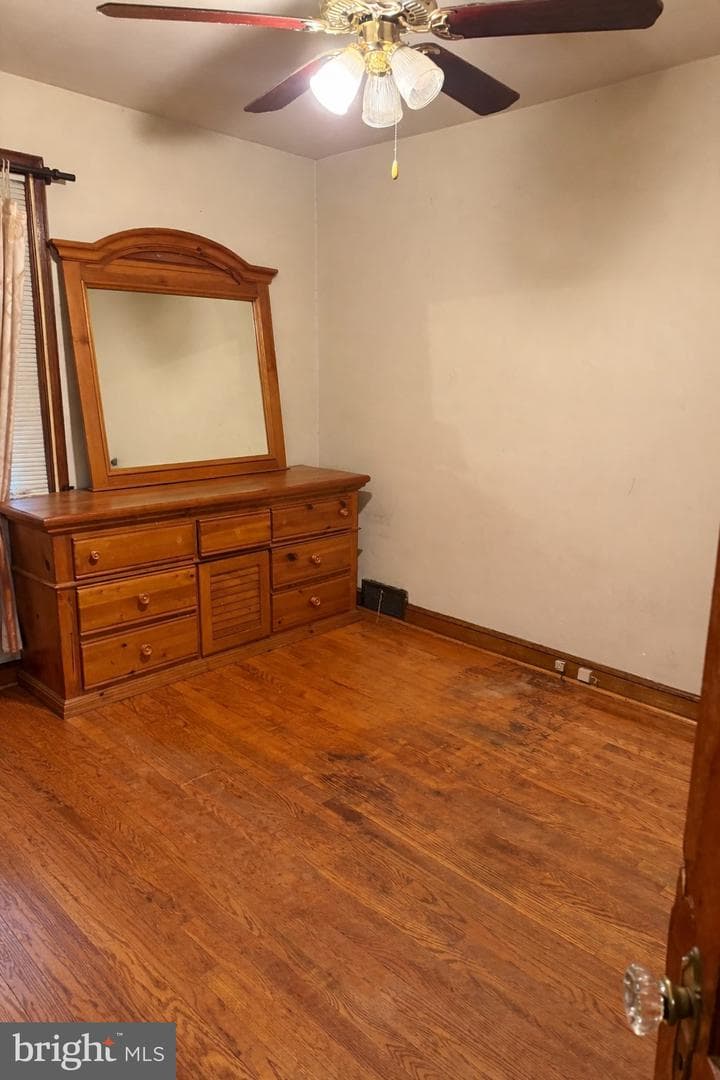1712 Franklin Street NE photo 4