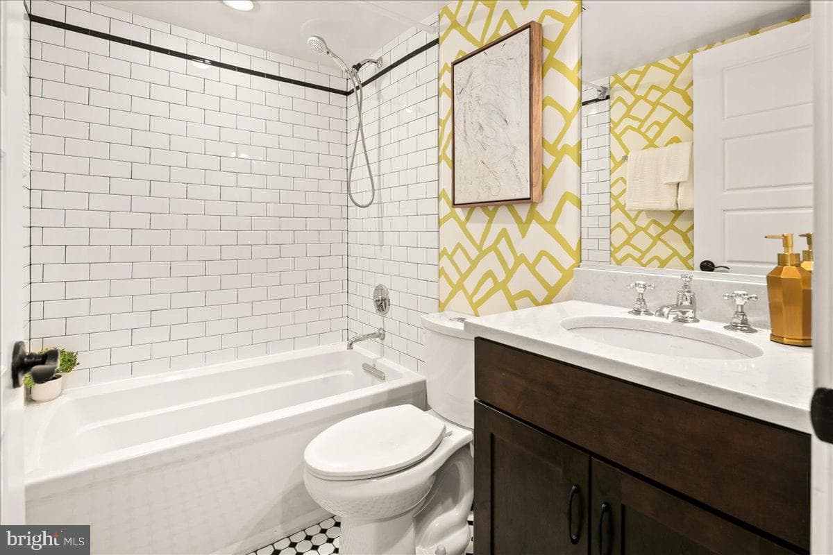 1109 M Street NW #11 photo 22