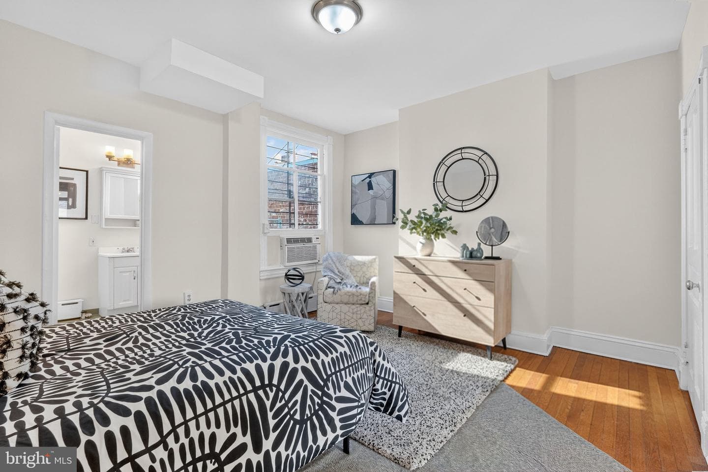 15 3rd Street NE #4 photo 25