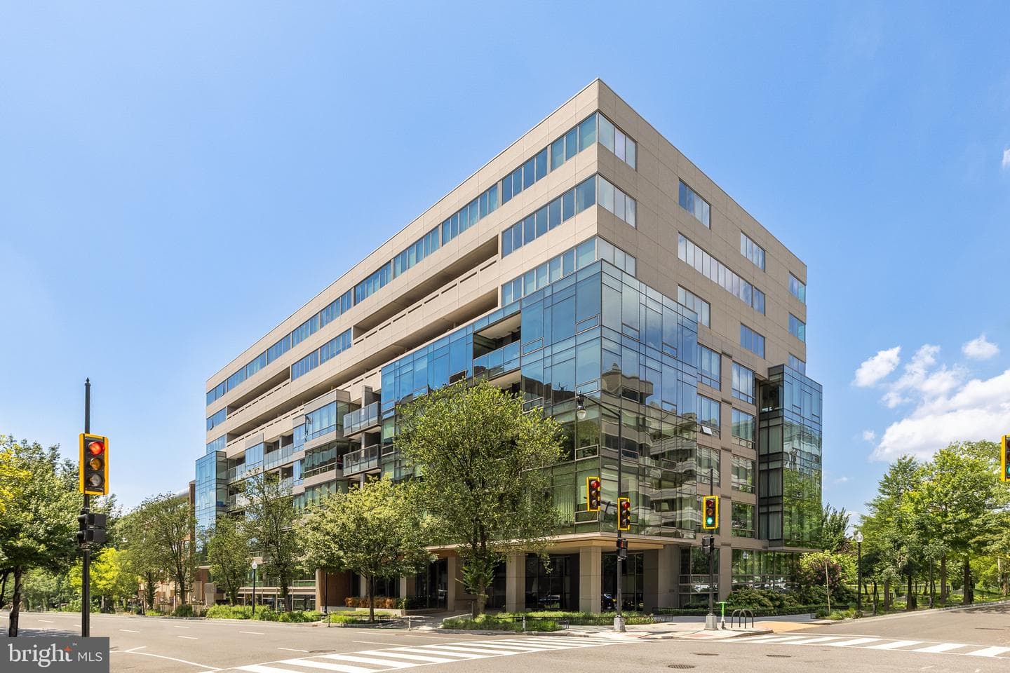 2501 M Street NW #704 photo 2