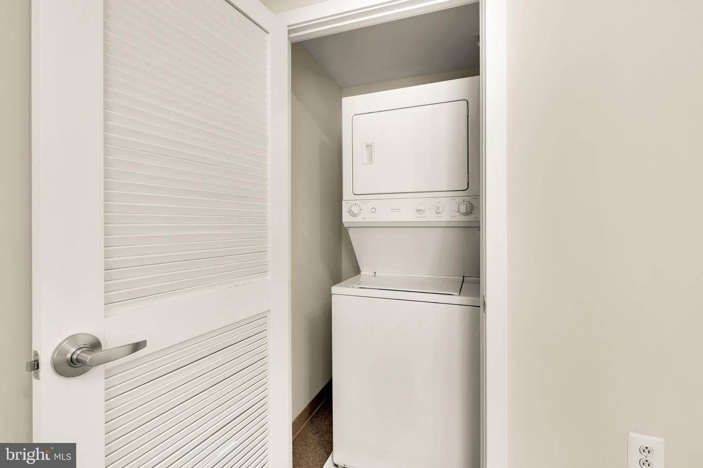 1010 Massachusetts Avenue NW #211 photo 19