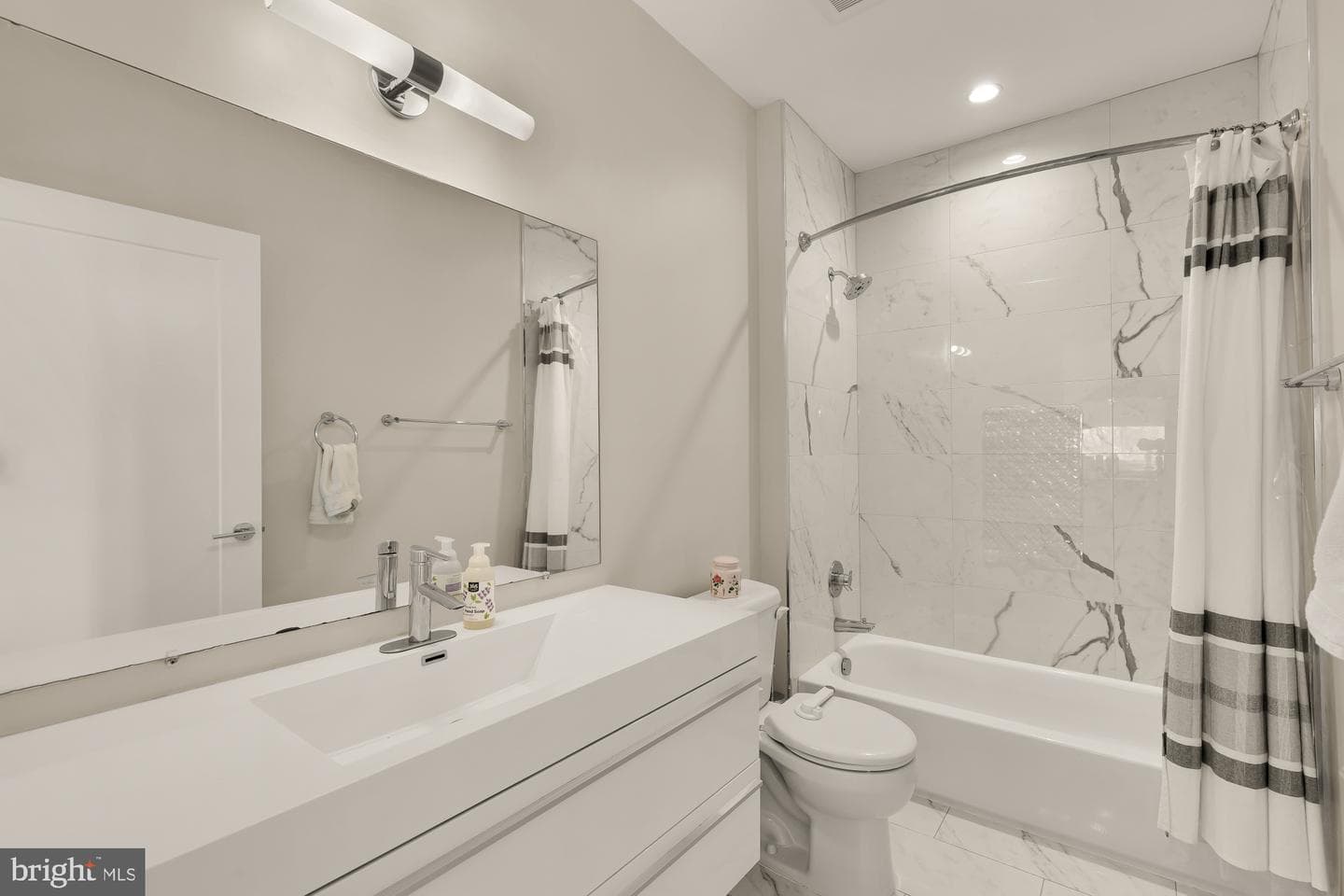 129 Varnum Street NW #6 photo 33