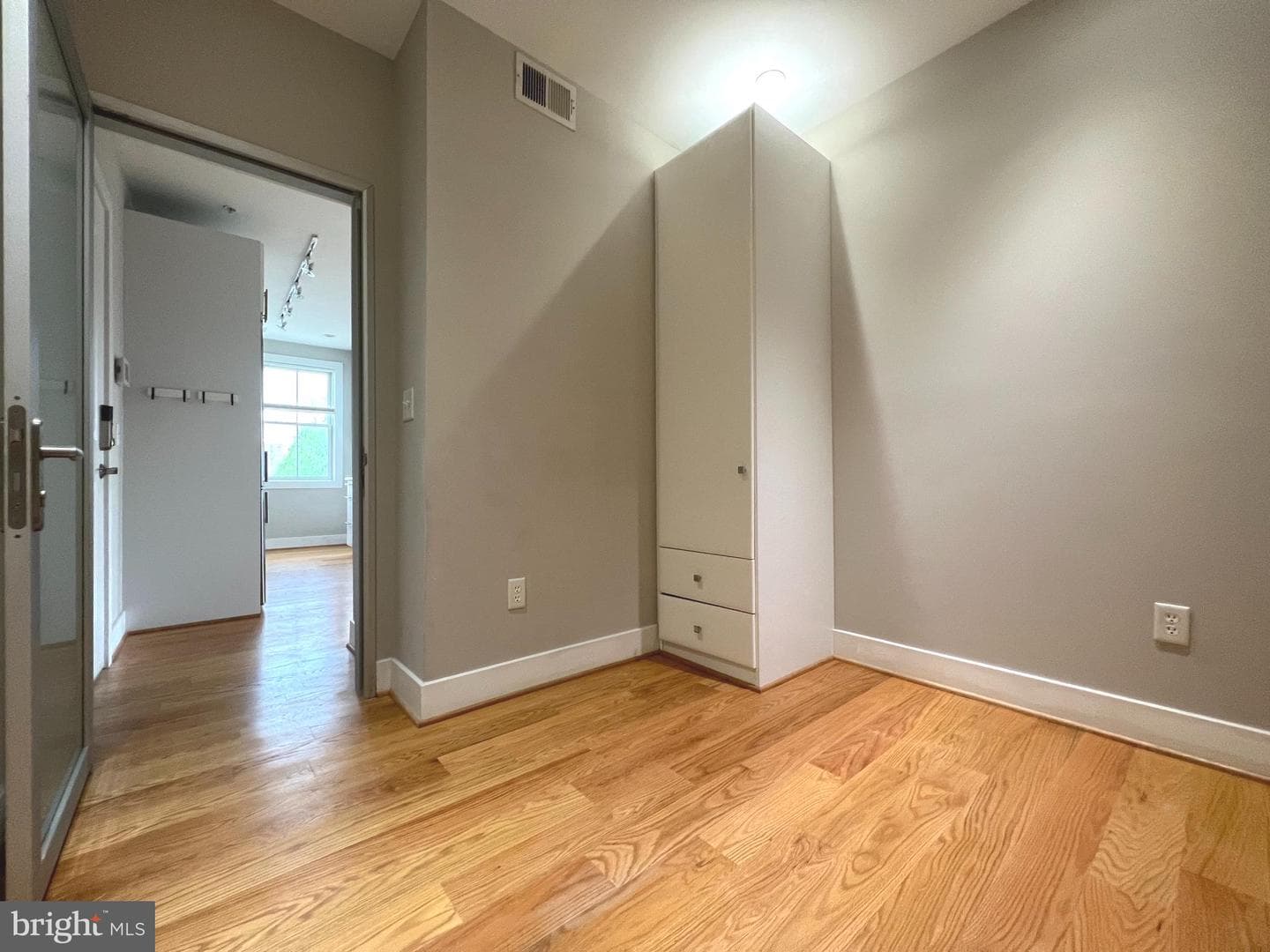 1209 G Street SE #8 photo 13